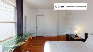Private bedroom in 6 bed/2 bath Home in Boston, MA - Building Photo - Building Photo