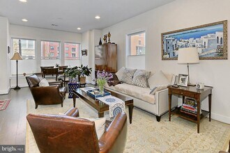 1915 Main Line Blvd in Alexandria, VA - Building Photo - Building Photo