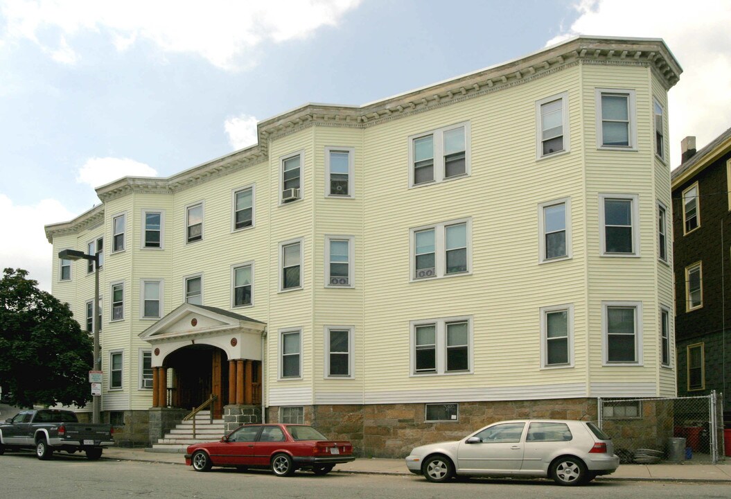 107-109 Calumet St in Roxbury, MA - Foto de edificio