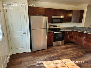 2489 Millwood Loop in Harrisonburg, VA - Foto de edificio - Building Photo