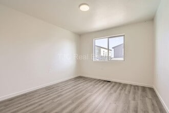 10371 E 62nd Pl in Denver, CO - Building Photo - Building Photo