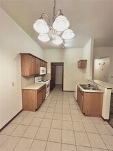 1304 Commerce Dr in Norman, OK - Building Photo - Building Photo