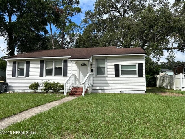 3325 Claremont Rd in Jacksonville, FL - Building Photo - Building Photo
