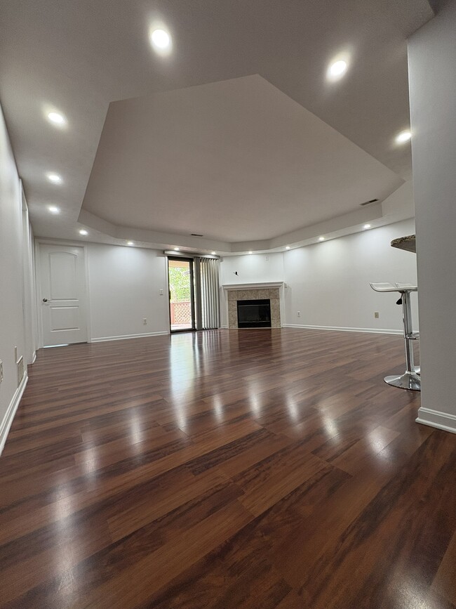 property at 8615 Scenicview Dr