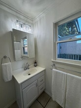 1706 W Commonwealth Ave in Alhambra, CA - Building Photo - Building Photo