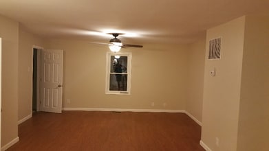 618 9th St in Hammonton, NJ - Building Photo - Building Photo