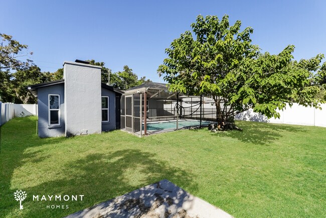 15634 Sea Pines Dr in Hudson, FL - Building Photo - Building Photo