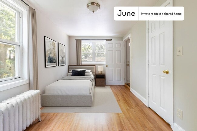 property at 47 Wallingford Rd