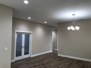 2656 Greger St in Oakdale, CA - Building Photo - Building Photo