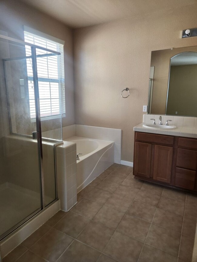 1828 Wind Ranch Rd in Reno, NV - Building Photo - Building Photo