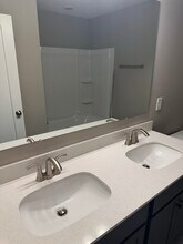 2027 Aerotrain Ct N in Plain City, OH - Building Photo - Building Photo