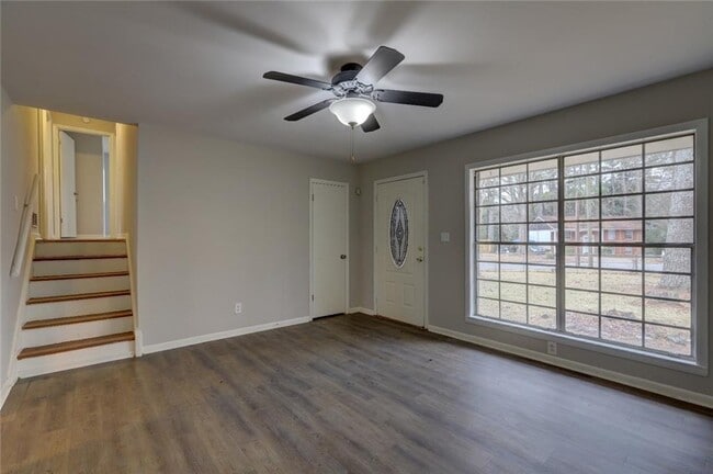 70 Jonathan Rd in Riverdale, GA - Building Photo - Building Photo