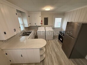 1923 Dacian St in Winston-Salem, NC - Building Photo - Building Photo