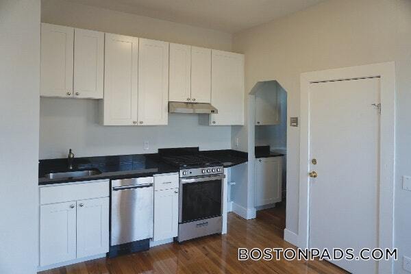 116 Willow St in Cambridge, MA - Building Photo - Building Photo