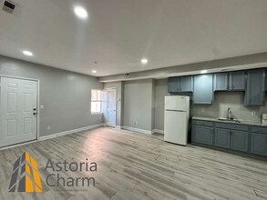 1918 N Charles St in Baltimore, MD - Foto de edificio - Building Photo