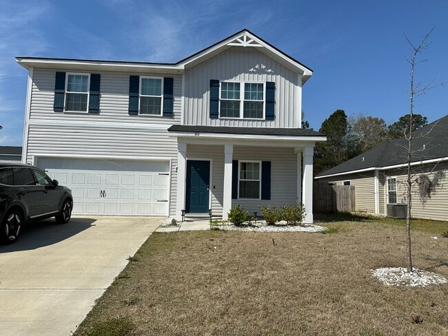 property at 213 Turpentine Trl