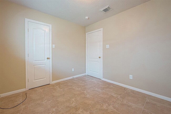 property at 5407 Rushstone Ln