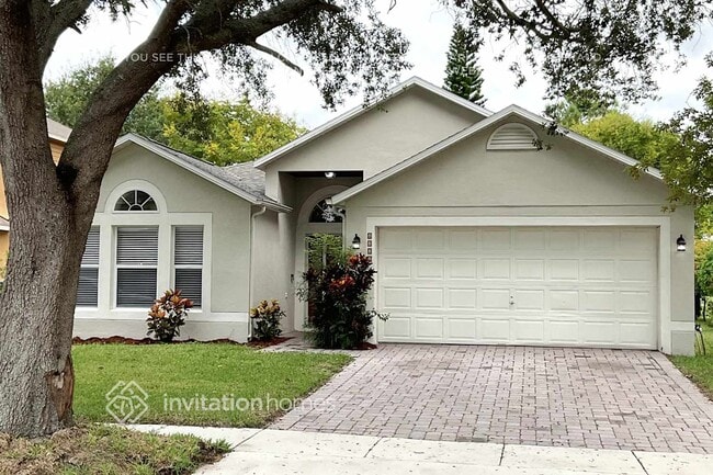 property at 4323 Stonefield Dr
