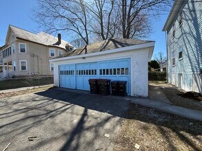 68 Ash St in Brockton, MA - Building Photo - Building Photo