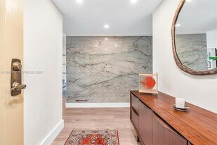 1865 Brickell Ave in Miami, FL - Building Photo