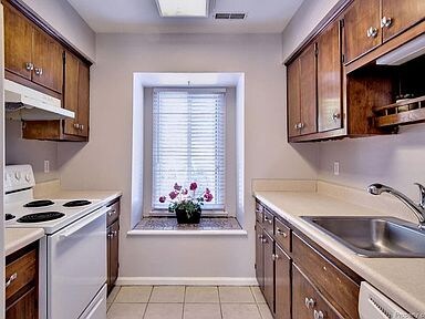 1040 N Green Dr photo'