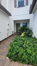 6002 Clydesdale Ct in Davie, FL - Building Photo - Building Photo