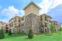 The Huntington at Sienna (Senior) in Missouri City, TX - Building Photo - Building Photo