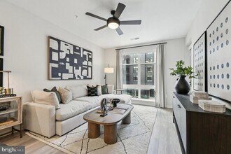 43601 Charitable St in Ashburn, VA - Building Photo - Building Photo