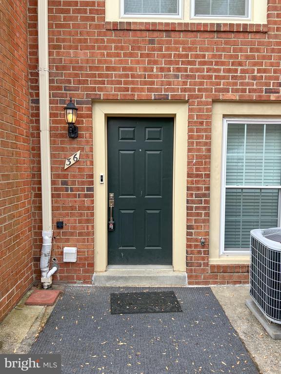 property at 36 Pennydog Ct