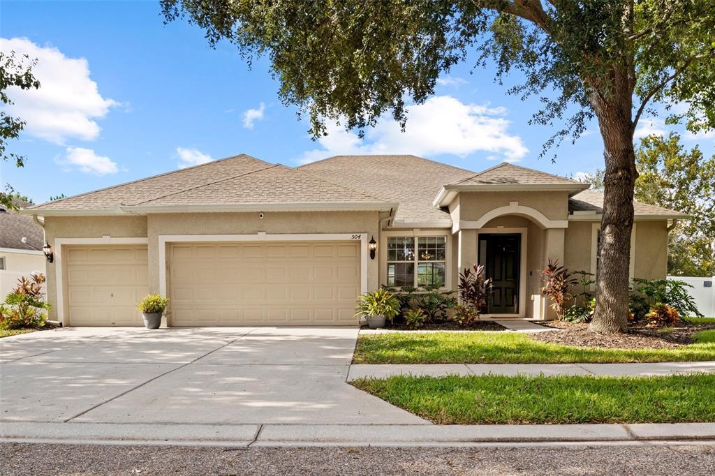 504 Arch Ridge Loop in Seffner, FL - Building Photo