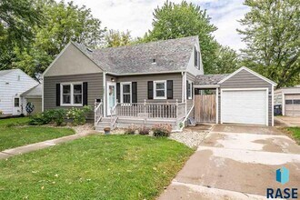 2801 S Duluth Ave in Sioux Falls, SD - Building Photo - Building Photo