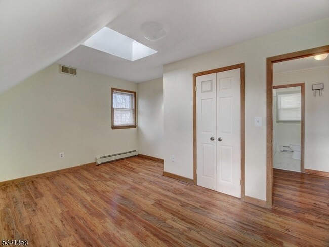 60 Greenwood Ave, Unit 3 in Montclair, NJ - Building Photo - Building Photo