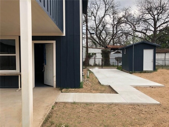 1804 Garden St in Austin, TX - Building Photo - Building Photo