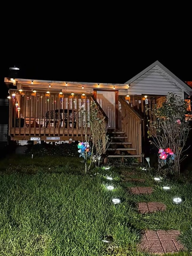 property at 5951 Illahee Road NE