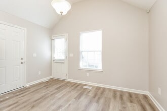 2718 Lincoya Dr in Murfreesboro, TN - Building Photo - Building Photo