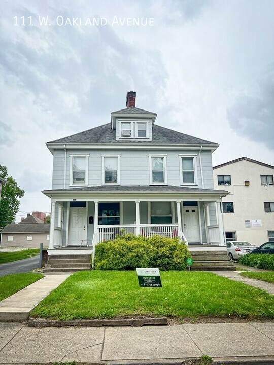 111 W Oakland Ave in Columbus, OH - Building Photo