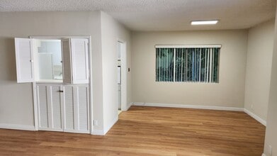 1637 Veteran Ave, Unit 3 in Los Angeles, CA - Foto de edificio - Building Photo