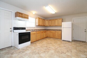 2517 N 7th Ave in Pensacola, FL - Building Photo - Building Photo