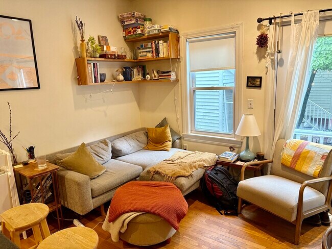 5 A Union St in Cambridge, MA - Building Photo - Building Photo