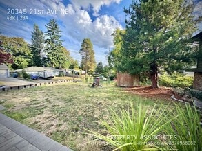 20345 21st Ave NE in Shoreline, WA - Building Photo - Building Photo