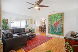 2720 S Le Jeune Rd in Coral Gables, FL - Building Photo - Building Photo