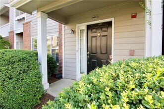 701 Vinings Forest Ln in Smyrna, GA - Building Photo - Building Photo