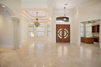 1896 Oakes Blvd in Naples, FL - Building Photo - Building Photo