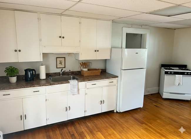 277 Brunswick St in Old Town, ME - Building Photo - Building Photo