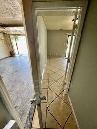 8939 Armstrong Ave photo'