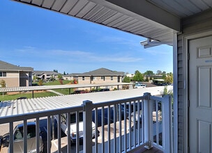 Vista Ridge Apartments in Red Bluff, CA - Foto de edificio - Building Photo