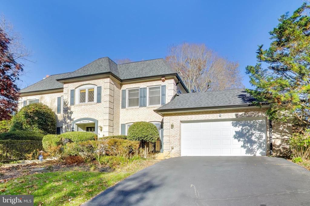 4001 N Ridgeview Rd in Arlington, VA - Building Photo