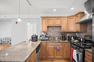 21 Aldrich St, Unit 1 in Somerville, MA - Building Photo - Building Photo