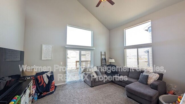 6452 Vedder Dr in Colorado Springs, CO - Foto de edificio - Building Photo