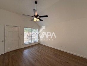 9002 Mouton in San Antonio, TX - Building Photo - Building Photo